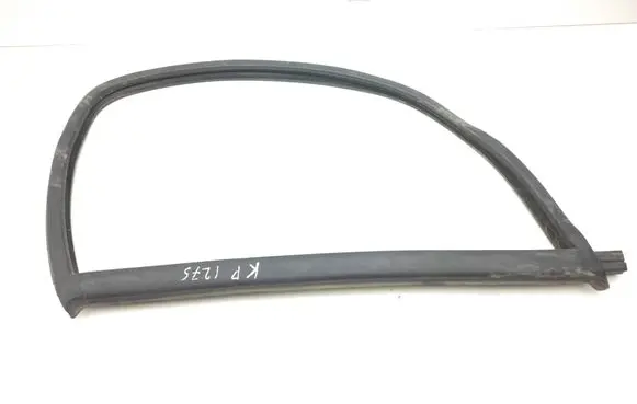Fiat Ducato Rubber seal front door window/glass 