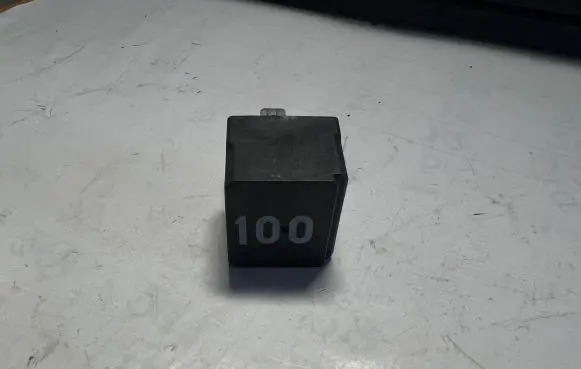 Audi A3 S3 8P Other relay 7M0951253A