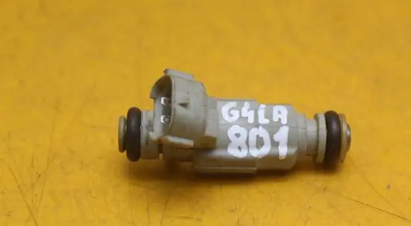 Fuel injector