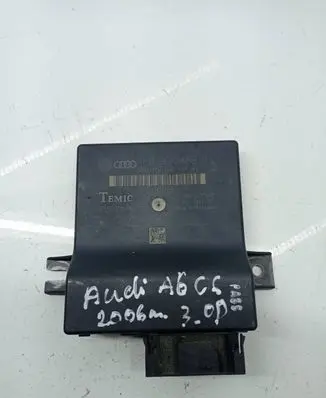 Audi A6 S6 C6 4F Gateway control module 4f0907468d