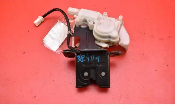 Mazda 6 Tailgate/trunk/boot lock/catch/latch
