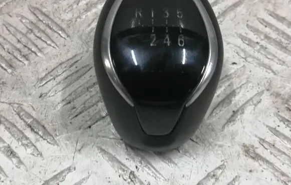 Opel Crossland X Gear selector R135