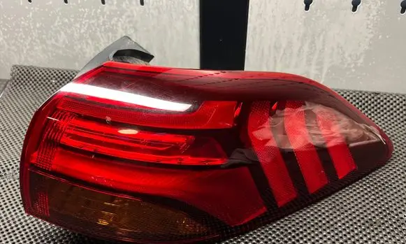 Hyundai Tucson TL Rear/tail lights 92402D7600