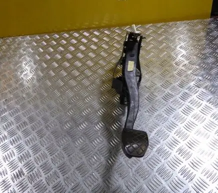 Clutch pedal
