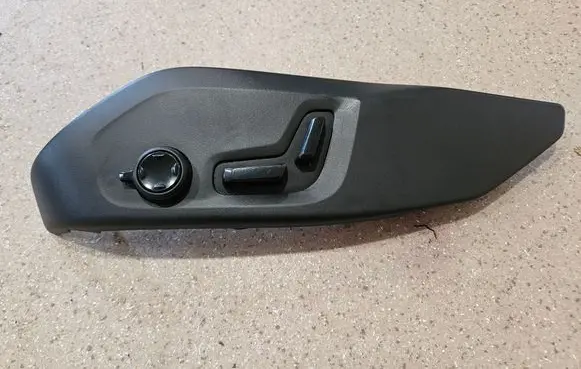 Volvo XC90 Seat control switch 31419579