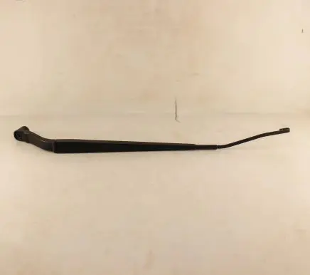 Nissan X-Trail T32 Windshield/front glass wiper blade 8461