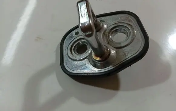 Peugeot 407 Front door lock loop/hook striker 