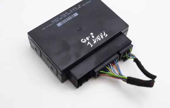 Skoda Fabia Mk1 (6Y) Comfort/convenience module 6Q0959433E