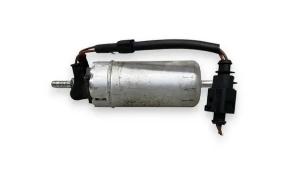 Audi A3 S3 A3 Sportback 8P Fuel injection high pressure pump 1K0906089A 982230007 0580464121