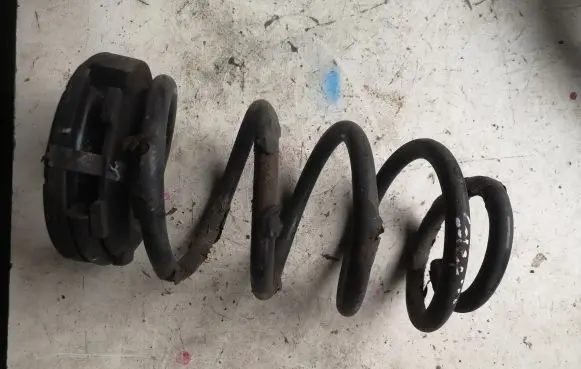 KIA Sorento Rear coil spring