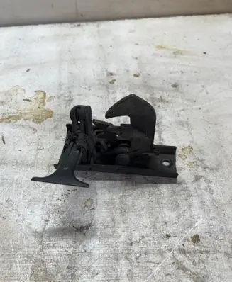 Mercedes-Benz E W211 Engine bonnet (hood) release handle A2118870027