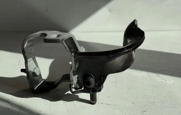 Audi Q5 SQ5 Tailgate/trunk/boot hinge 8R0827299A
