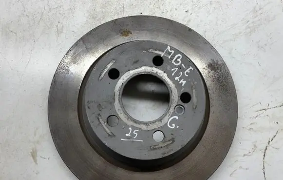 Mercedes-Benz E W212 Rear brake disc