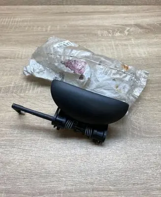 Peugeot 206 Front door exterior handle 9101L2