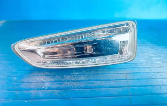 Opel Astra K Front fender indicator light 13491088