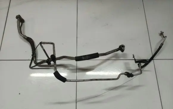 Opel Insignia A Air conditioning (A/C) pipe/hose