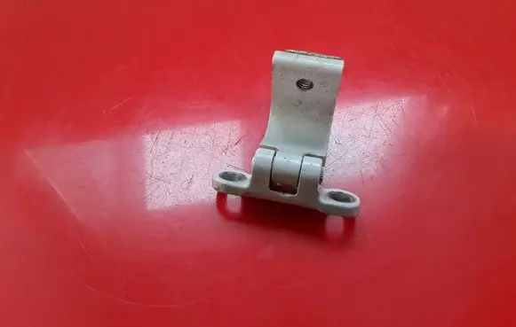 Skoda Yeti (5L) Tailgate/trunk/boot hinge 6N0827301E