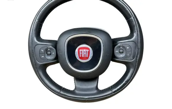 Fiat 500L Steering wheel 6204725 07356121160