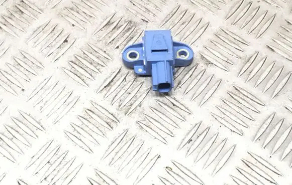 Volkswagen Golf V Airbag deployment crash/impact sensor 1K0955557A 0232ES09YKC