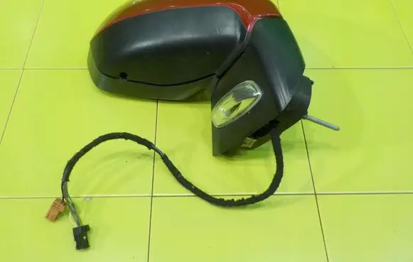 Peugeot 3008 I Front door electric wing mirror 0208199 ZP72