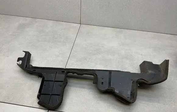 Nissan Juke I F15 Intercooler air guide/duct channel 62823BV82A