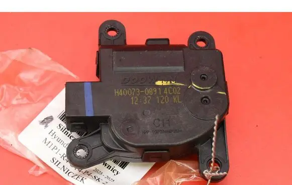 Hyundai Kona I Air flap motor/actuator H400730891