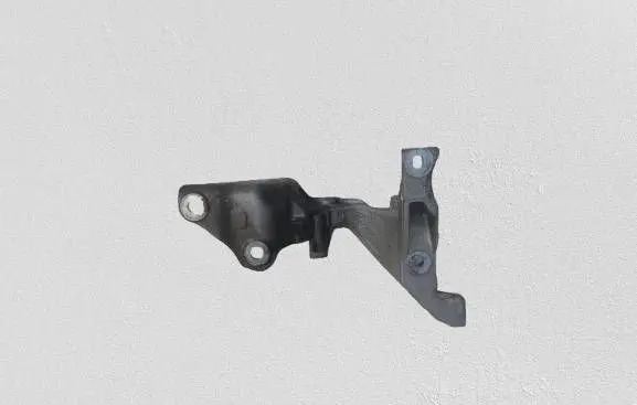 Renault Kadjar EGR valve cooler bracket 147174072R