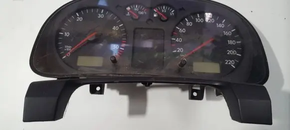 Volkswagen Golf IV Speedometer (instrument cluster) 1J0919861B 0263611004