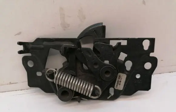 Ford Transit Engine bonnet/hood lock/catch BK3116E624AD