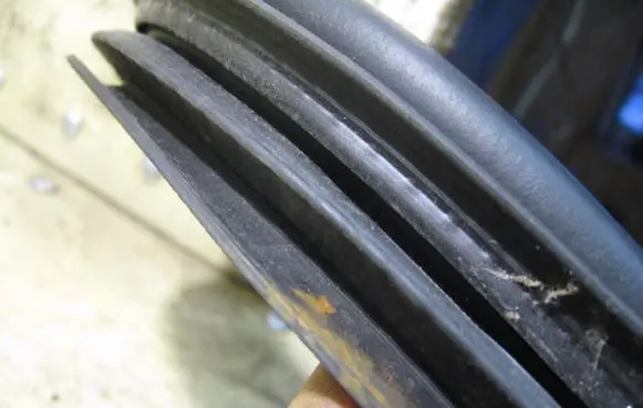 Citroen Berlingo Front door rubber seal 