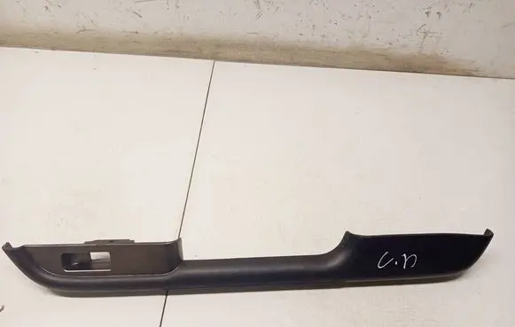 Nissan X-Trail T30 Front door window switch trim 829488H300 829488H300X