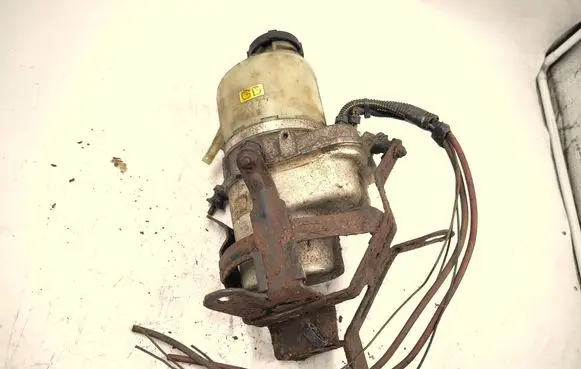 Opel Zafira A Power steering pump 104008500309400