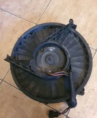 Volkswagen Multivan T4 Electric radiator cooling fan 31421g