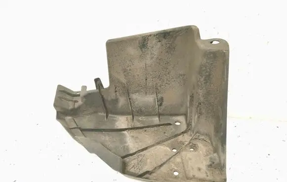 Toyota Prius (XW50) Trunk boot underbody cover/under tray 5839847050
