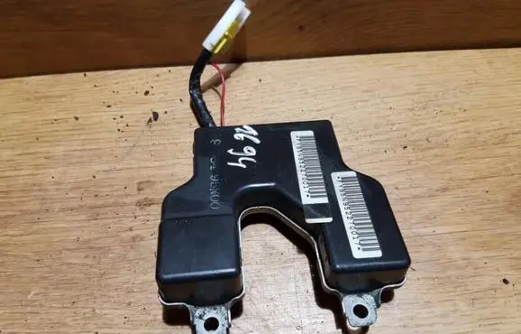 Nissan Primera Airbag control unit/module
