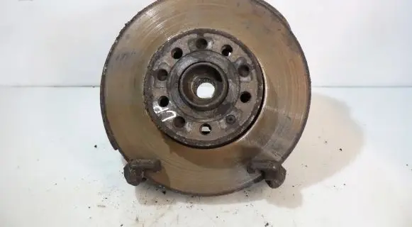Seat Altea Front wheel hub spindle knuckle
