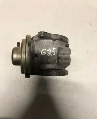 Volkswagen Caddy EGR valve 038129637D