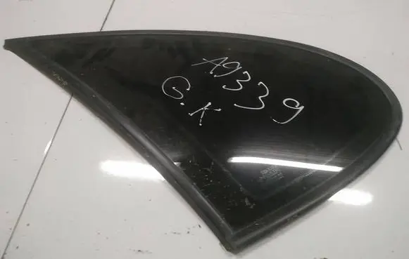 Renault Scenic I Rear side window as2