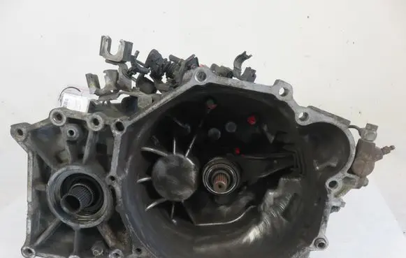 Mitsubishi Outlander Manual 6 speed gearbox W5M421Z4B2