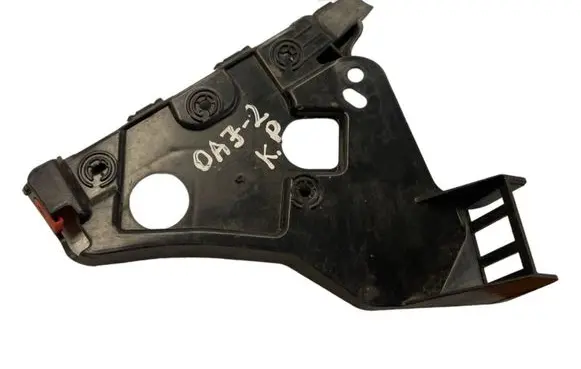 Opel Astra J Front bumper mounting bracket 13367892