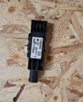 Dodge Challenger Airbag deployment crash/impact sensor 04671779AC