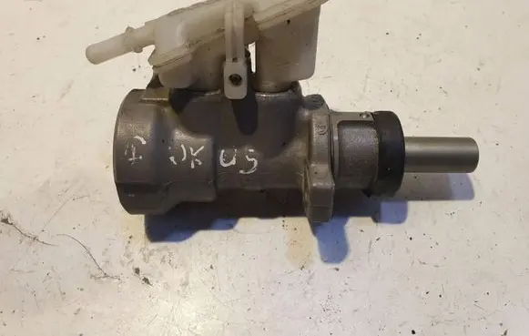 Ford Focus Master brake cylinder 21030399