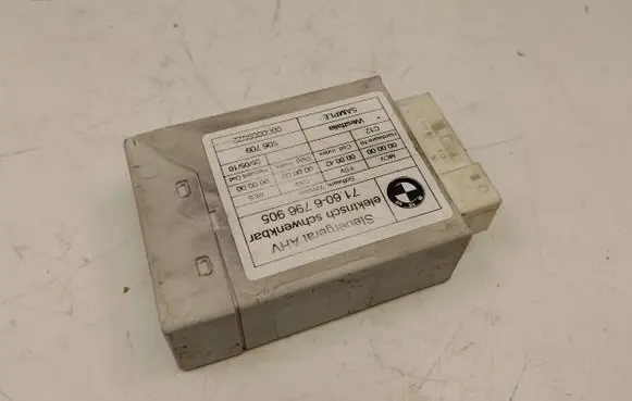 BMW 5 F10 F11 Tow bar trailer control unit/module 6796905 71606796905 6856980