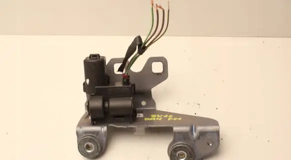 BMW 5 F10 F11 Tailgate window lock/catch/latch 7250299