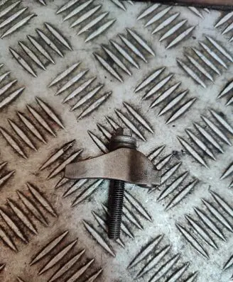 Fuel Injector clamp holder