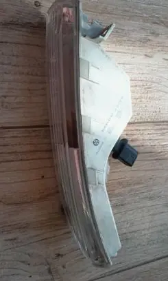 Volkswagen PASSAT CC Front indicator light 3C8953042