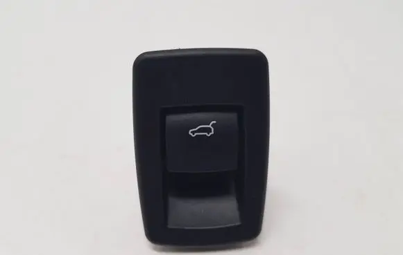 BMW 2 F45 Tailgate opening switch 929944701