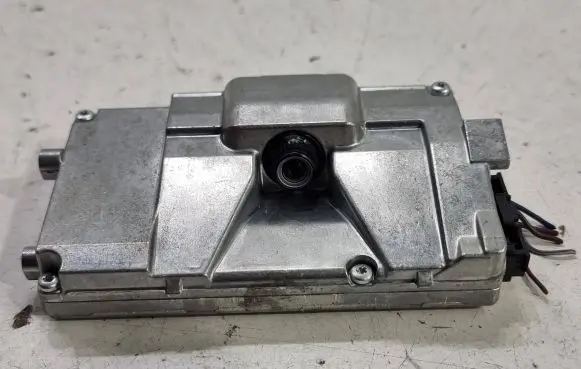 Windshield/windscreen camera