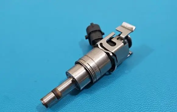 Alfa Romeo 159 Fuel injector 0261500022 IMPRK1532598