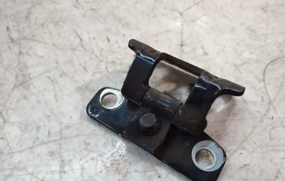 Volvo XC90 Tailgate/trunk/boot hinge 30674732